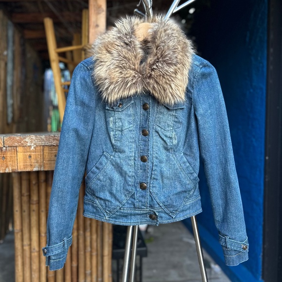 Armani Exchange Denim Jacket with Faux Fur Collar – Size Small - Picture 1 of 12